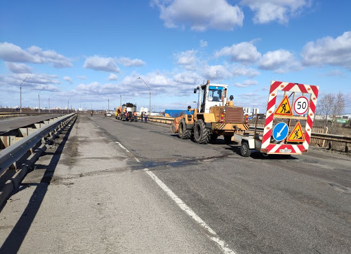 У Службі автомобільних доріг Івано-Франківської області розповіли про плани на рік