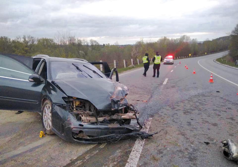 Стали відомими подробиці жахливої автотрощі поблизу Галича: через п'яного 19-річного водія загинув 18-річний пасажир