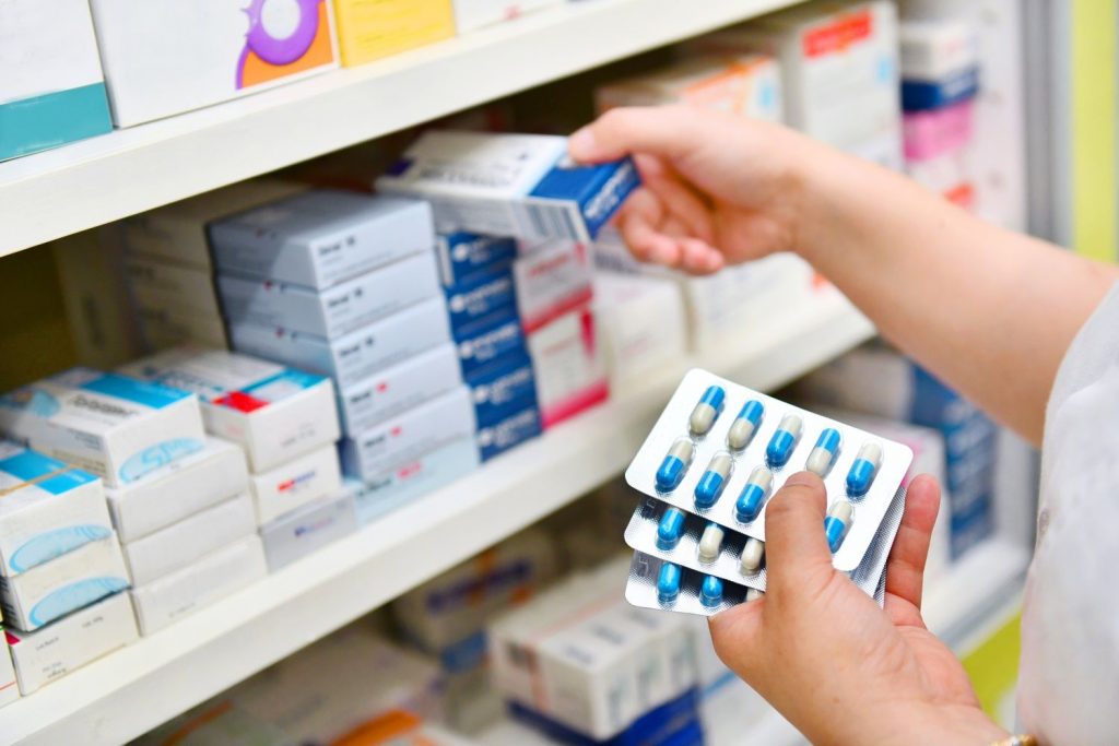 На Франківщині за продаж ліків без рецепту аптекарку оштрафували на 1307 гривень