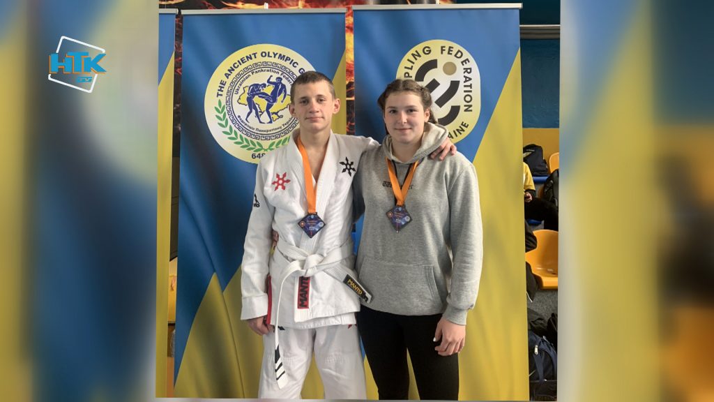 Прикарпатці - золоті призери Чемпіонату України з грепплінгу ВІДЕО