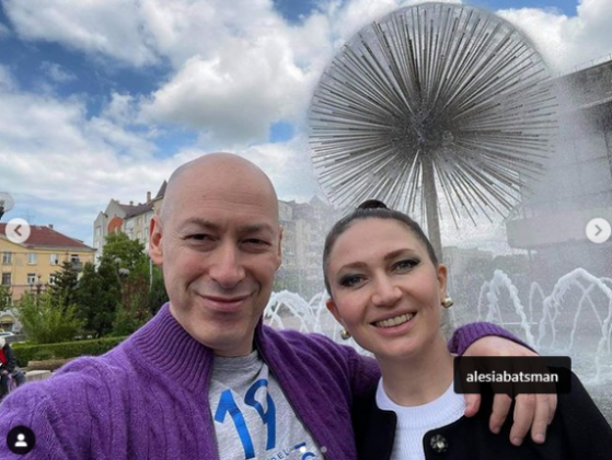 Відомий український журналіст Дмитро Гордон разом з дружиною відвідали Франківськ ФОТО
