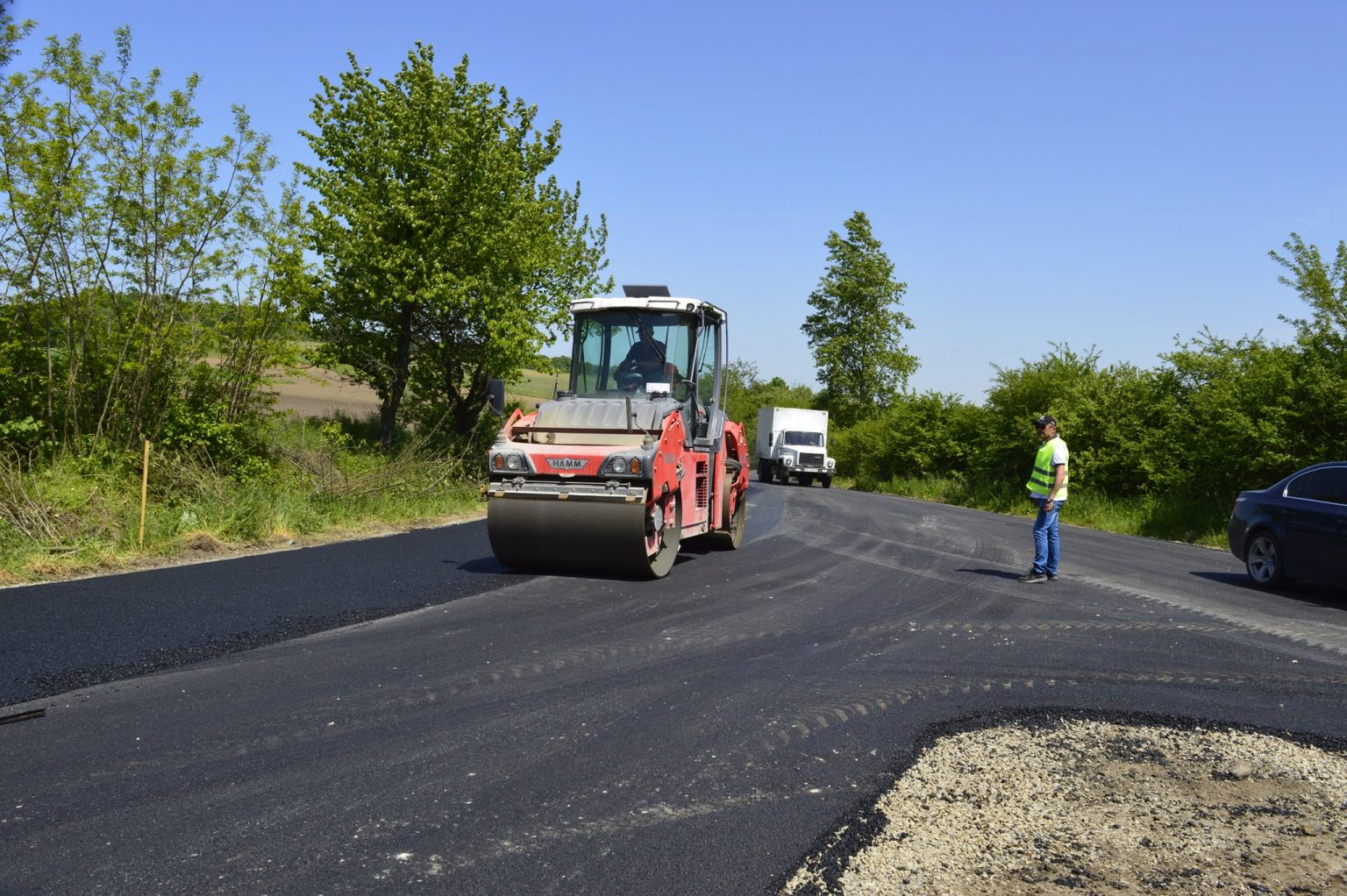 Від Заболотова до Рожнова проводиться капітальний ремонт дороги ФОТО