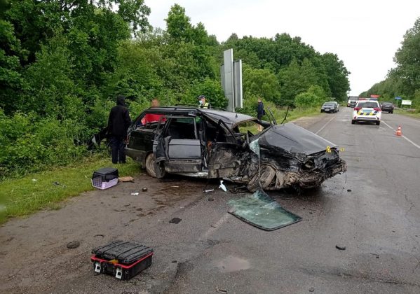 Стали відомі деталі ДТП, в якій травмувалися троє осіб