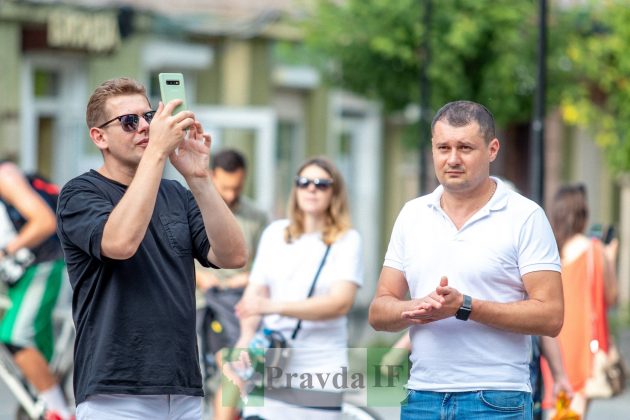 У Франківську стартував 4-й сезон благодійних концертів «На шапку» ФОТОРЕПОРТАЖ