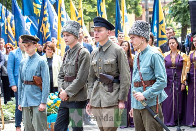 У Франківську відзначили 130-річчя Євгена Коновальця ФОТОРЕПОРТАЖ