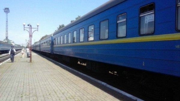 Укрзалізниця призначила додаткові поїзди Київ-Франківськ