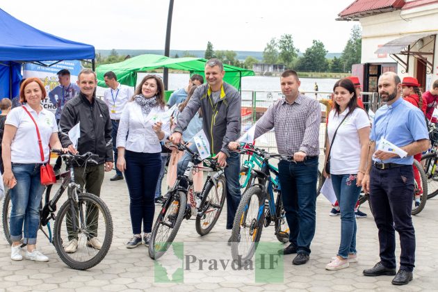 Долучилися дорослі і діти: у Франківську відбувся велопробіг ФОТОРЕПОРТАЖ