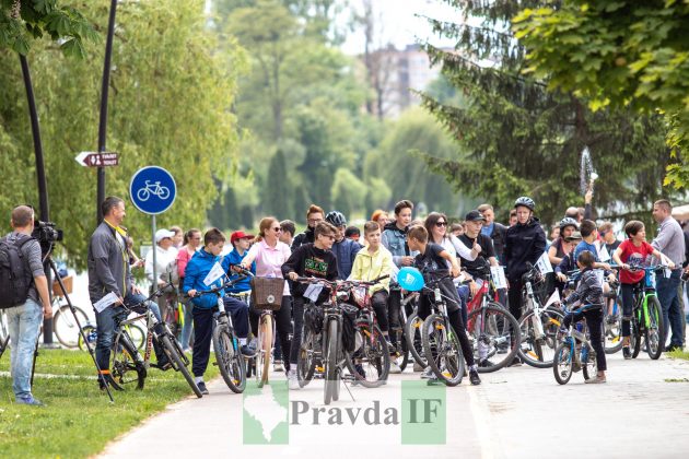 Долучилися дорослі і діти: у Франківську відбувся велопробіг ФОТОРЕПОРТАЖ