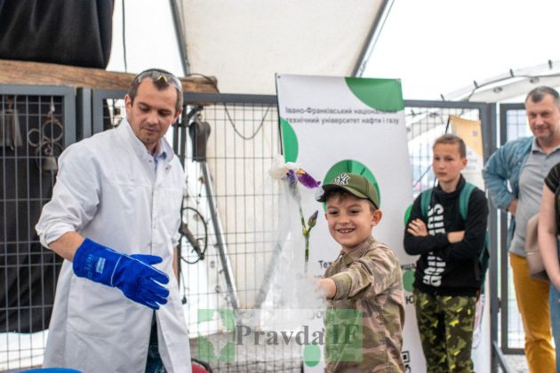 У палаці Потоцьких триває фестиваль «Альо, наука?» ФОТОРЕПОРТАЖ