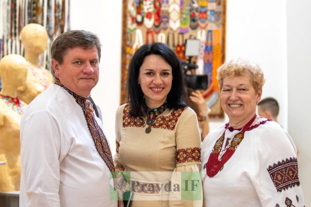 Понад 2000 прикрас: у Франківську відкрили виставку «Гердан – спадщина віків» ФОТОРЕПОРТАЖ