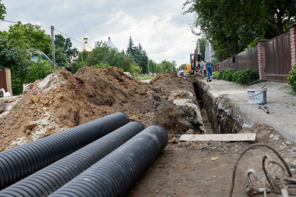 Триває ремонт багатостраждальної вулиці Автоливмашівської у Хриплині ФОТО