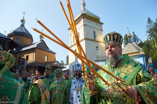 Мер Франківська отримав від Митрополита Епіфанія благословенну грамоту ФОТО