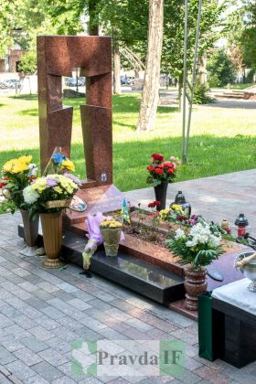 У Франківську вшанували пам'ять загиблого офіцера Юрія Барана ФОТОРЕПОРТАЖ