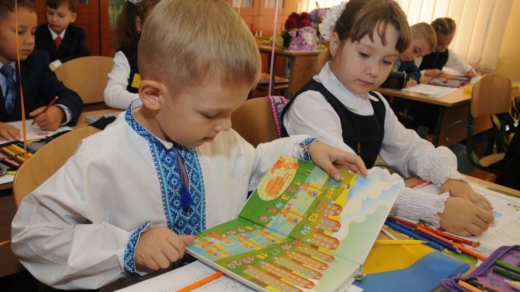 У Франківську відкрили літню школу вирівнювання знань для дітей
