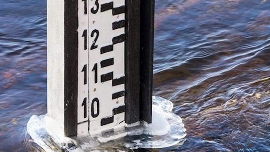 Прикарпатців попереджають про підйом рівня води у річках