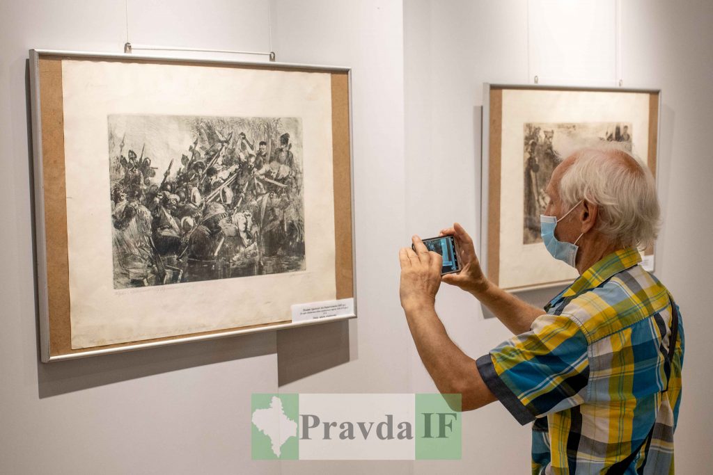 У Франківську відкрилася виставка графіки Олександра Данченка ФОТОРЕПОРТАЖ