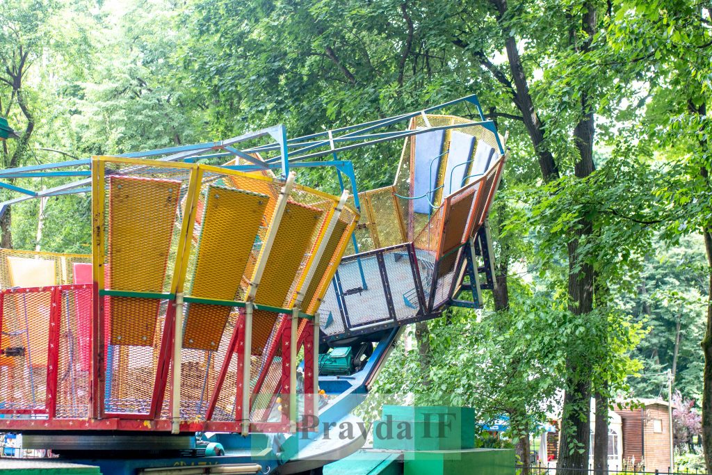 атракціонів