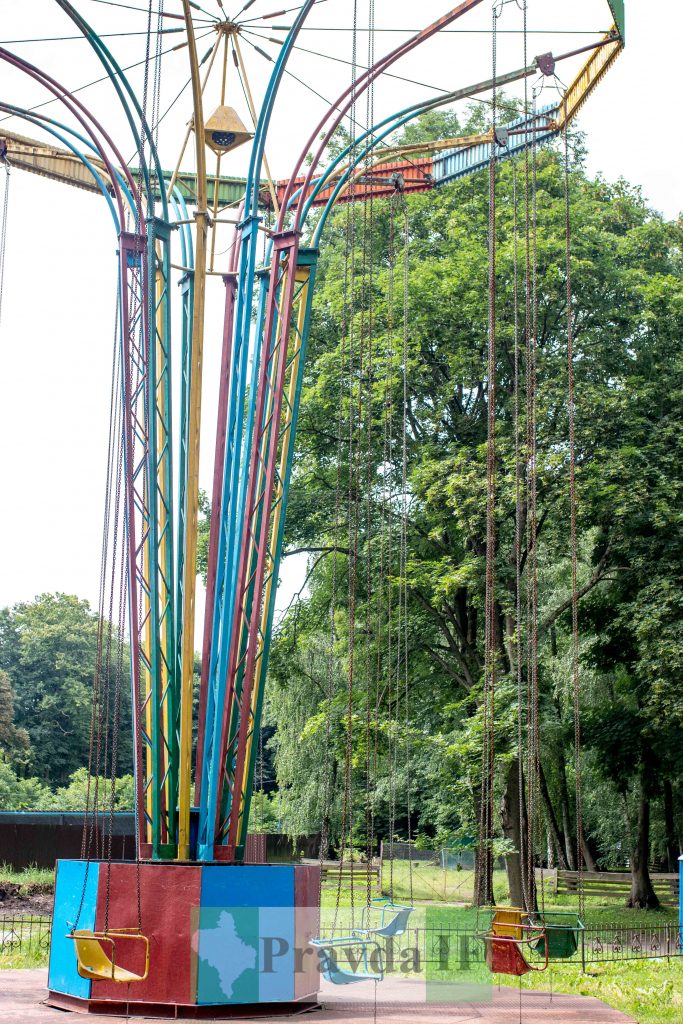 атракціонів