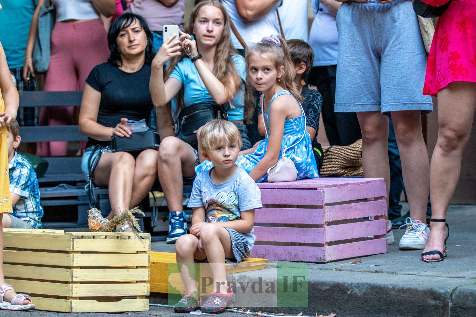 "Квадрат Курбаса" збирає кошти на придбання устаткування для пологового будинку ФОТОРЕПОРТАЖ