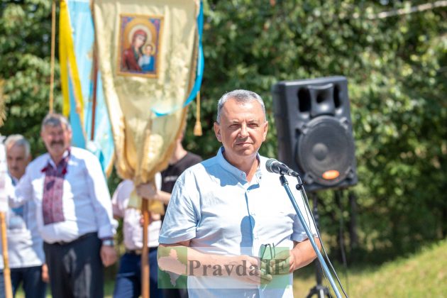 «Розвалили хати, а нас забрали і вивезли». Як прикарпатців «добровільно» переселяли на південь України ФОТРЕПОРТАЖ