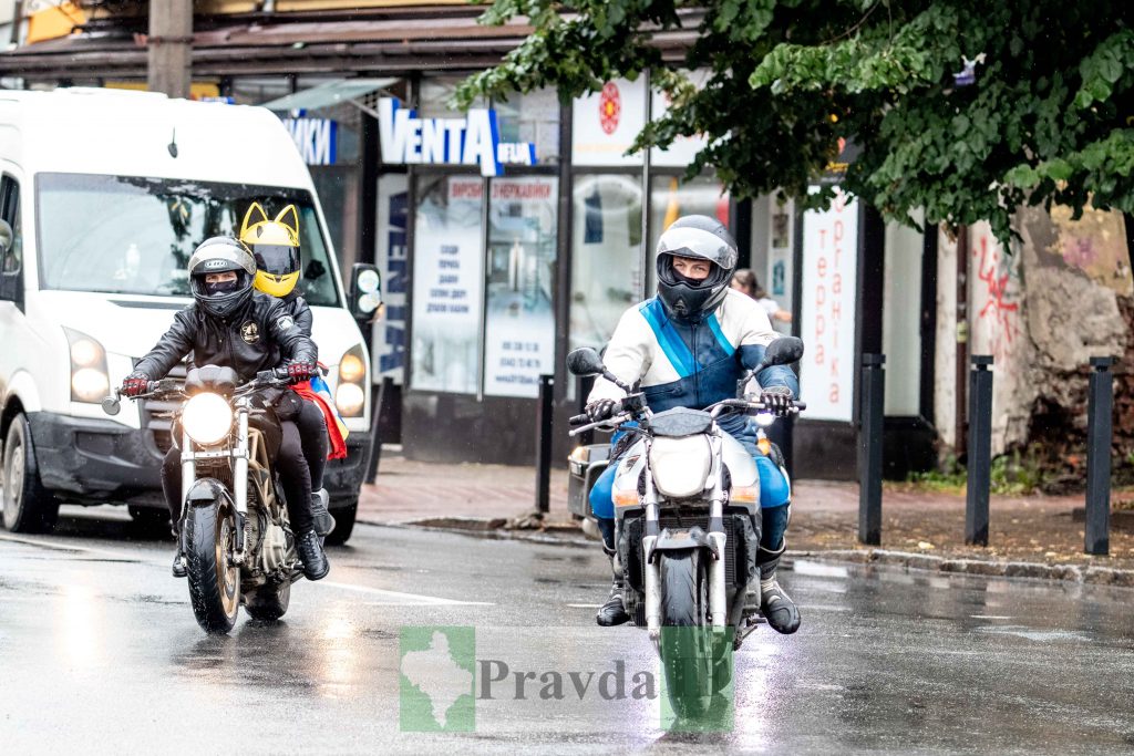 мотоциклісти