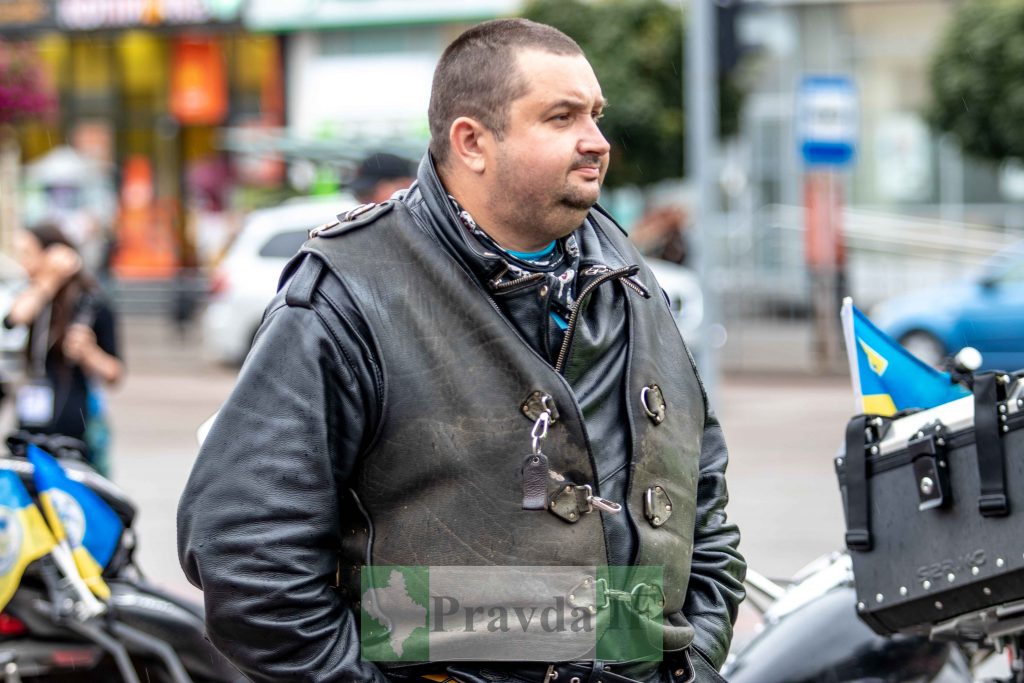 мотоциклісти