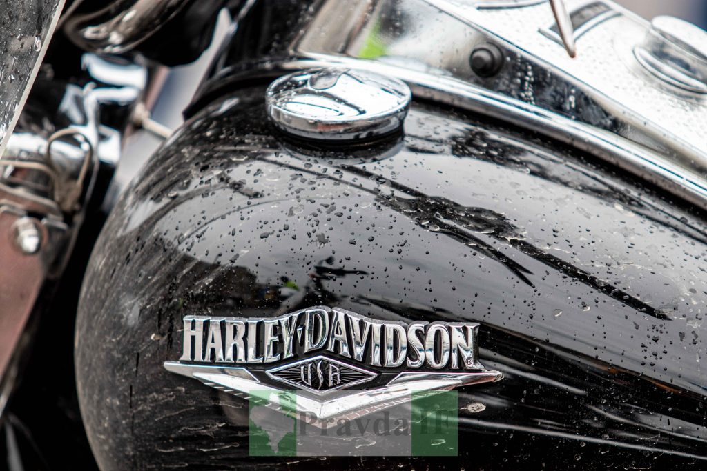 мотоциклісти