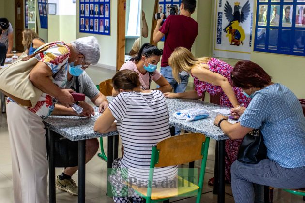 У Франківську запрацював ще один центр вакцинації від COVID-19 ФОТОРЕПОРТАЖ