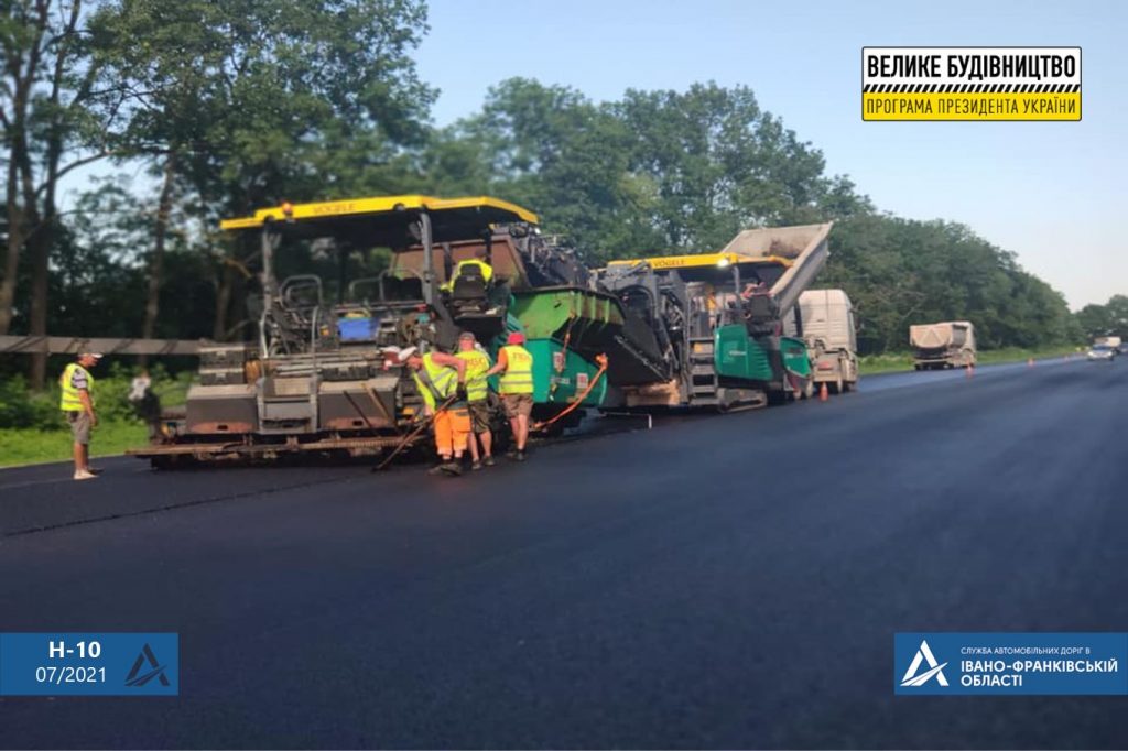 Завершено ремонт дороги між Марківцями та Одаями ФОТО
