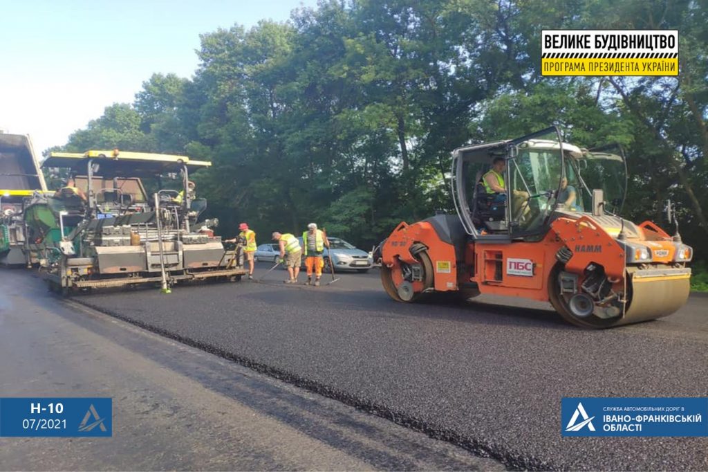 Завершено ремонт дороги між Марківцями та Одаями ФОТО