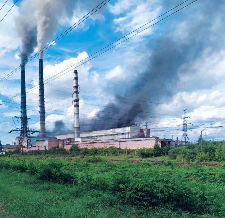 Поліція встановлює причину пожежі на Бурштинській ТЕС ФОТО