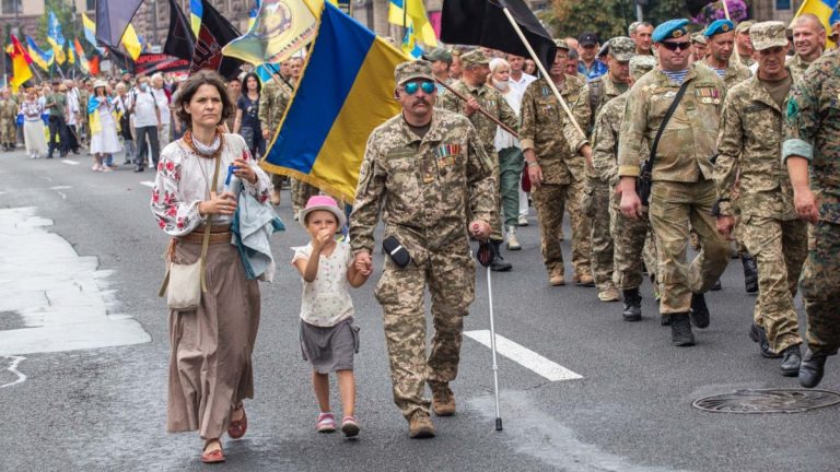 Франківців закликають долучатися до урочистої ходи військових, яка відбудеться 24 серпня