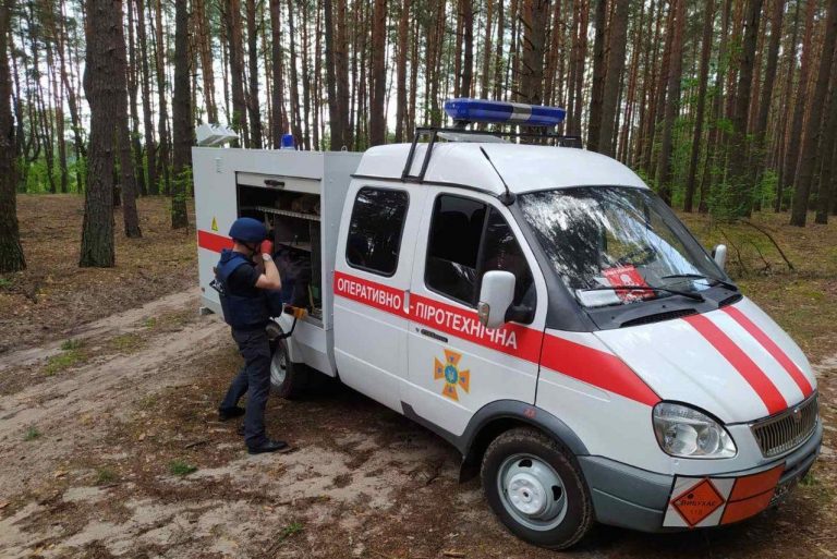 Неподалік Івано-Франківська виявили та знешкодили вибухонебезпечний предмет