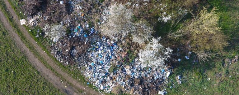 Стихійні сміттєзвалища на Прикарпатті: чому відрізняються дані Мінприроди та ОДА ФОТО