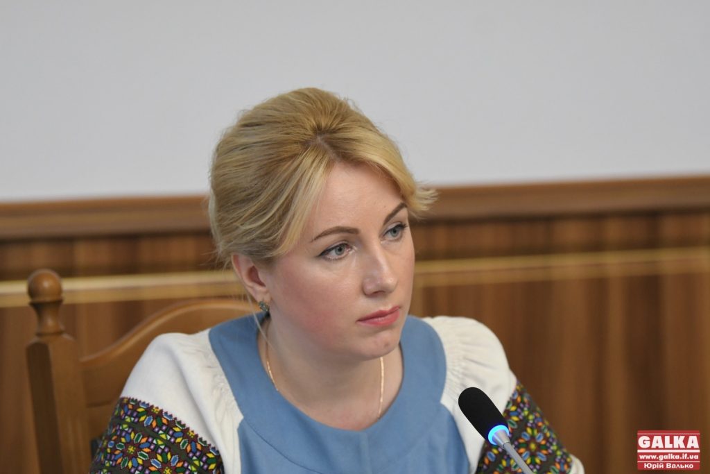 В Івано-Франківській ОДА продовжуються чиновницькі ротації: чи слід знову очікувати призначення на вакантні посади членів "Партії регіонів"?