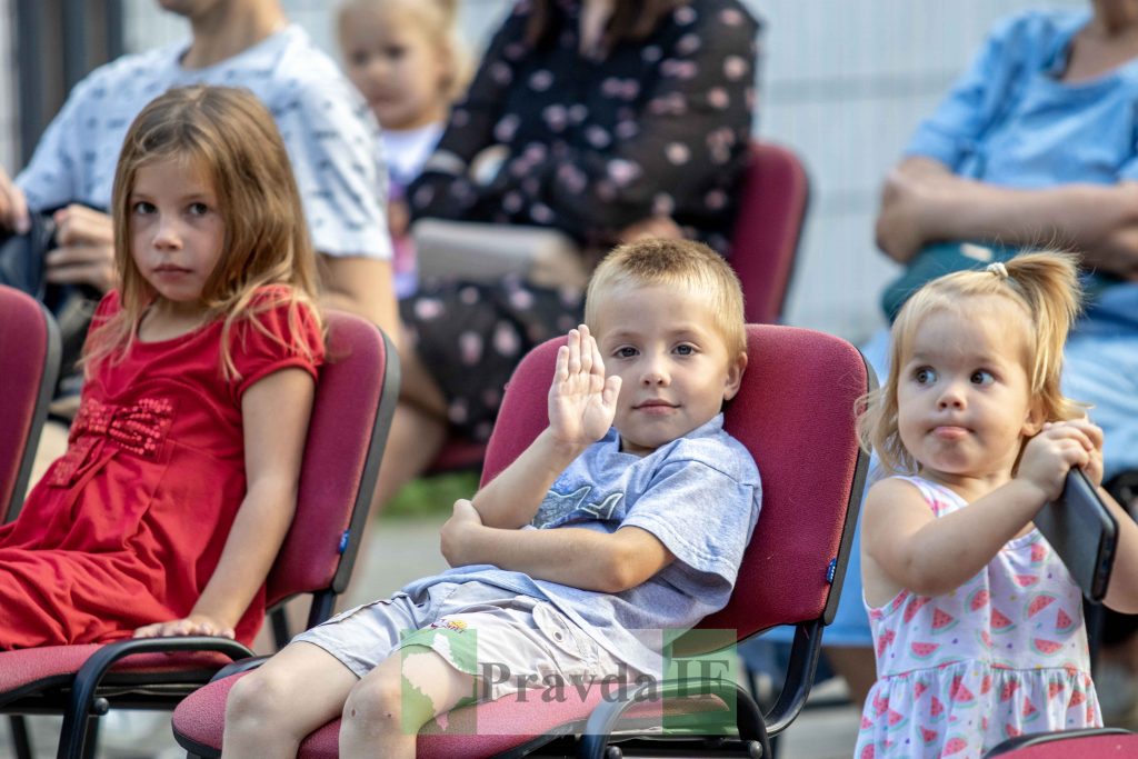 Франківський оркестр "Harmonia Nobile" дав концерт в Палаці Потоцьких ФОТОРЕПОРТАЖ