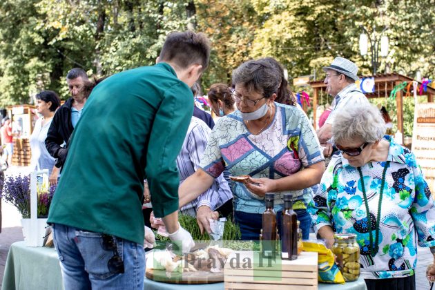 У Івано-Франківську розпочав свою роботу крафтовий ярмарок ФОТО