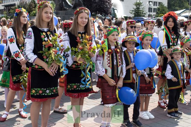 У Франківську пройшла фестивальна хода ФОТО