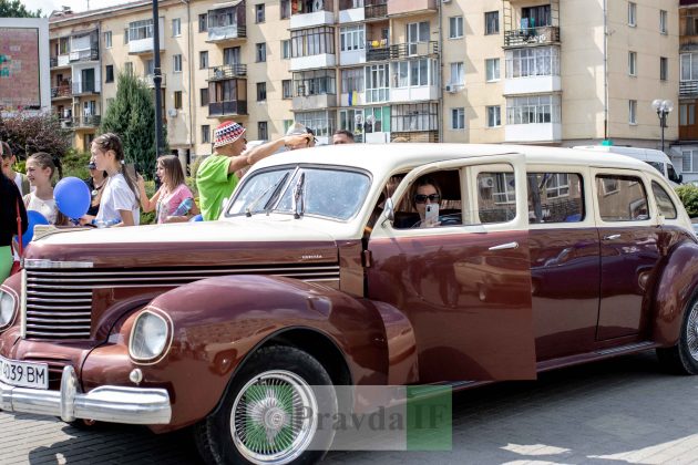 У Франківську пройшла фестивальна хода ФОТО