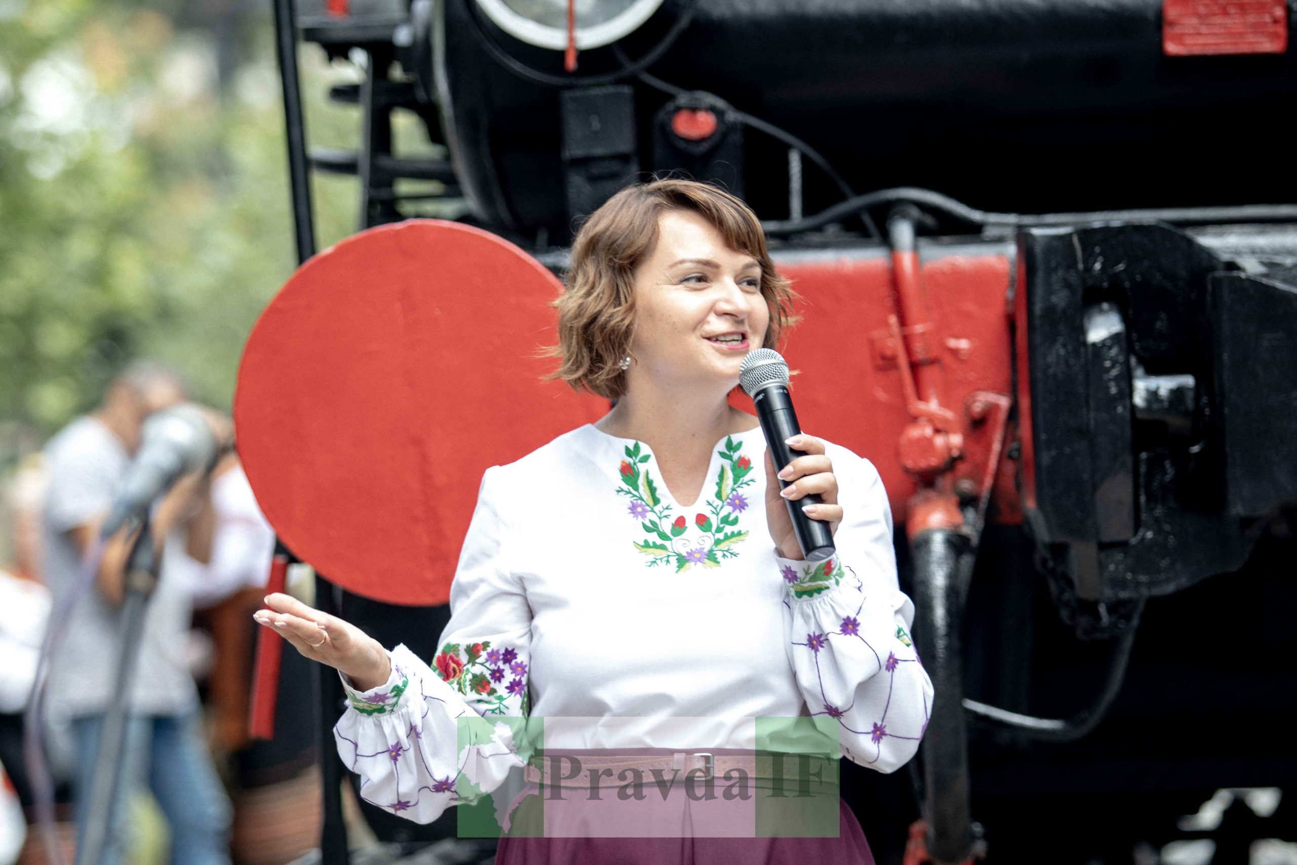 старовинний