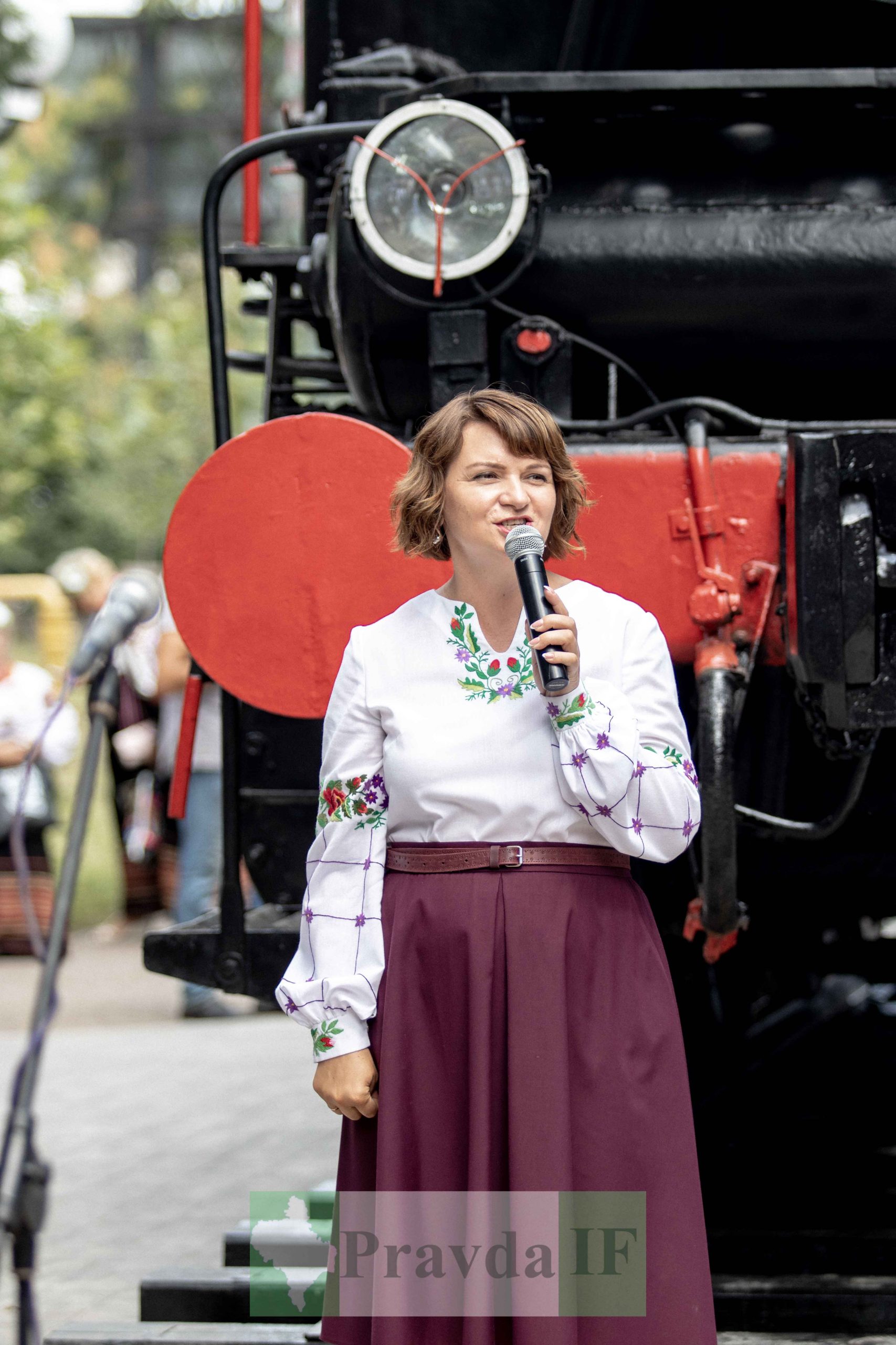 старовинний