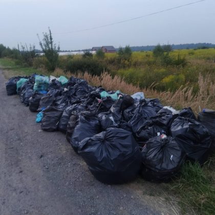 Активіст власноруч зібрав більше сотні мішків сміття, яке залишили після фестивалю у Чукалівці ФОТО