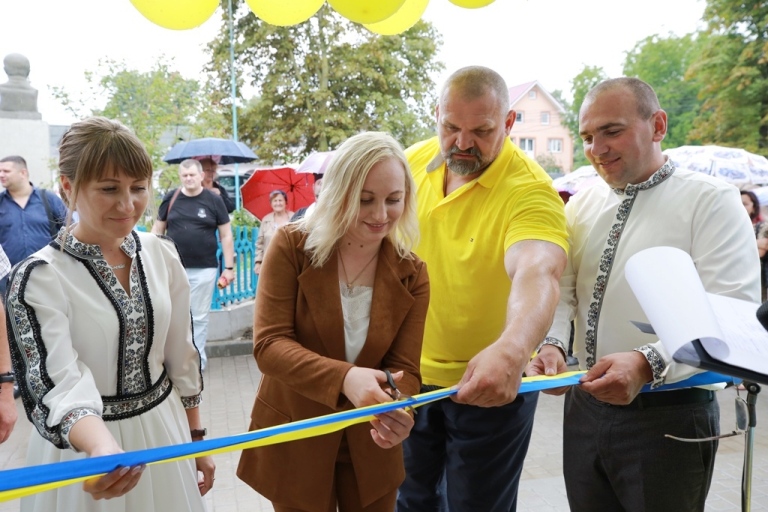 На Надвірнянщині запрацювала нова амбулаторія ФОТО