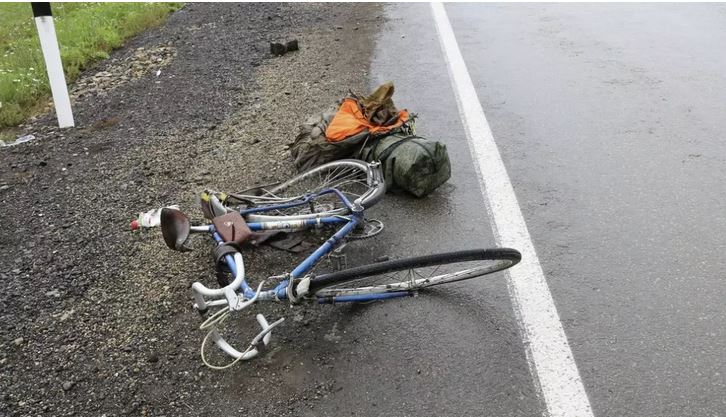 На Коломийщині вантажівка наїхала на велосипедиста