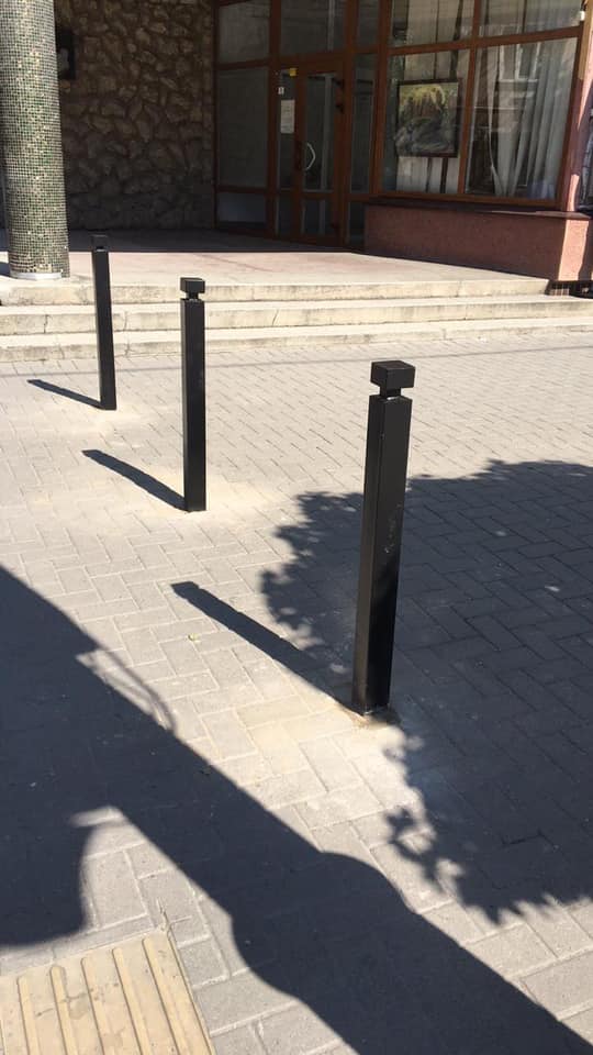 антипаркувальні