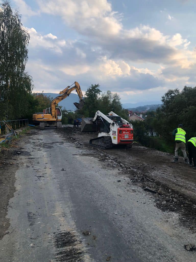 У Делятині розпочали капітальний ремонт дороги державного значення ВІДЕО