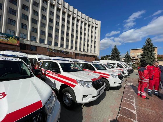 Прикарпаття отримало 29 нових автомобілів швидкої медичної допомоги ФОТО