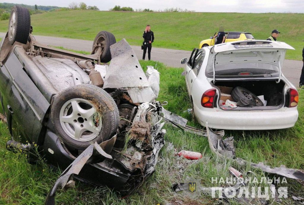 У Косові не розминулися легковики