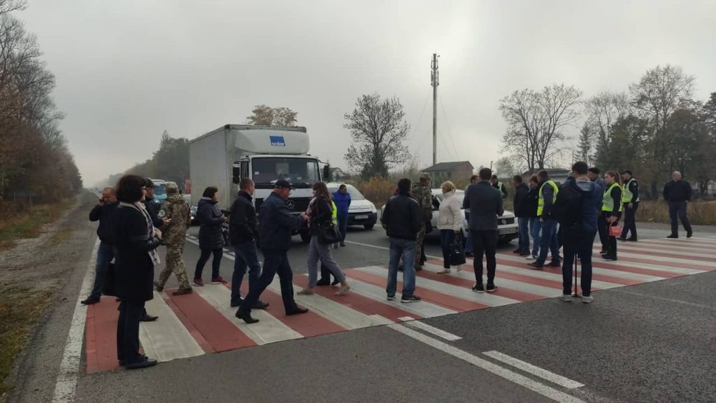 У середу розлючені мешканці Богородчанщини збираються перекривати дорогу біля "Мочарів"