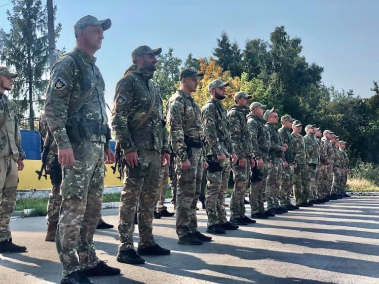 Черговий зведений загін прикарпатських поліцейських відправився на ротацію до зони ООС